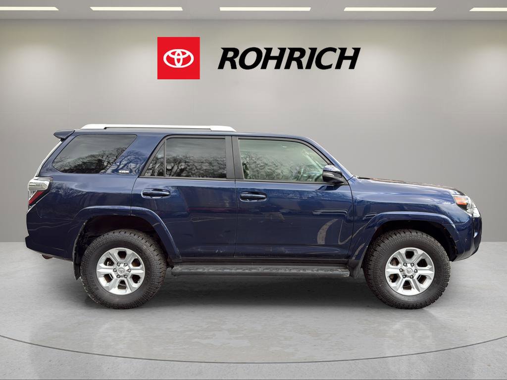 Used 2018 Toyota 4Runner SR5 Premium image 5