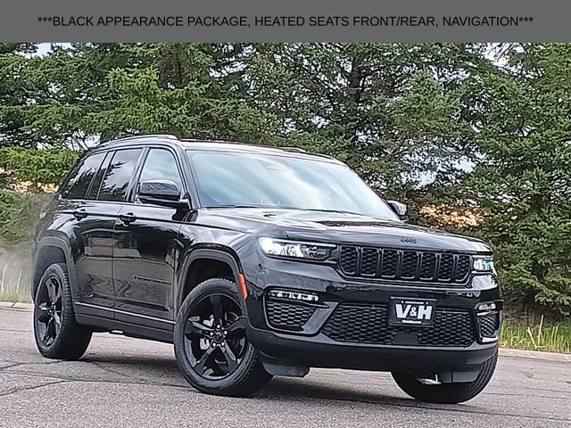 Used 2023 Jeep Grand Cherokee Limited w/ Black Appearance Package AWD/4WD image 1