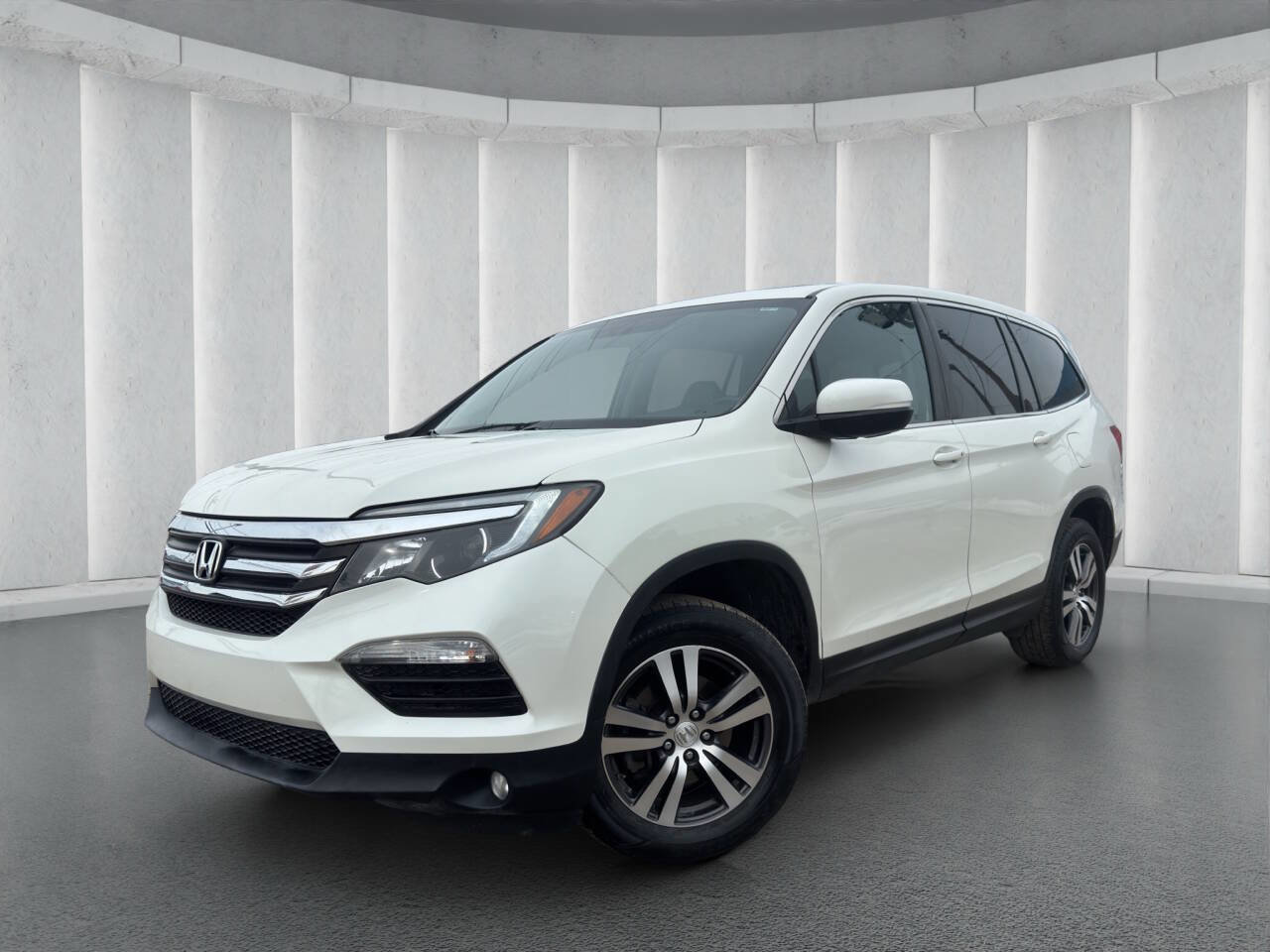 Used 2017 Honda Pilot EX-L image 1