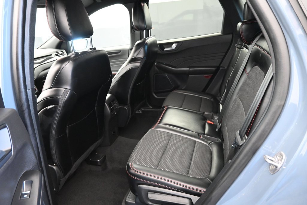 Used 2024 Ford Escape ST-Line w/ Cold Weather Package FWD image 14