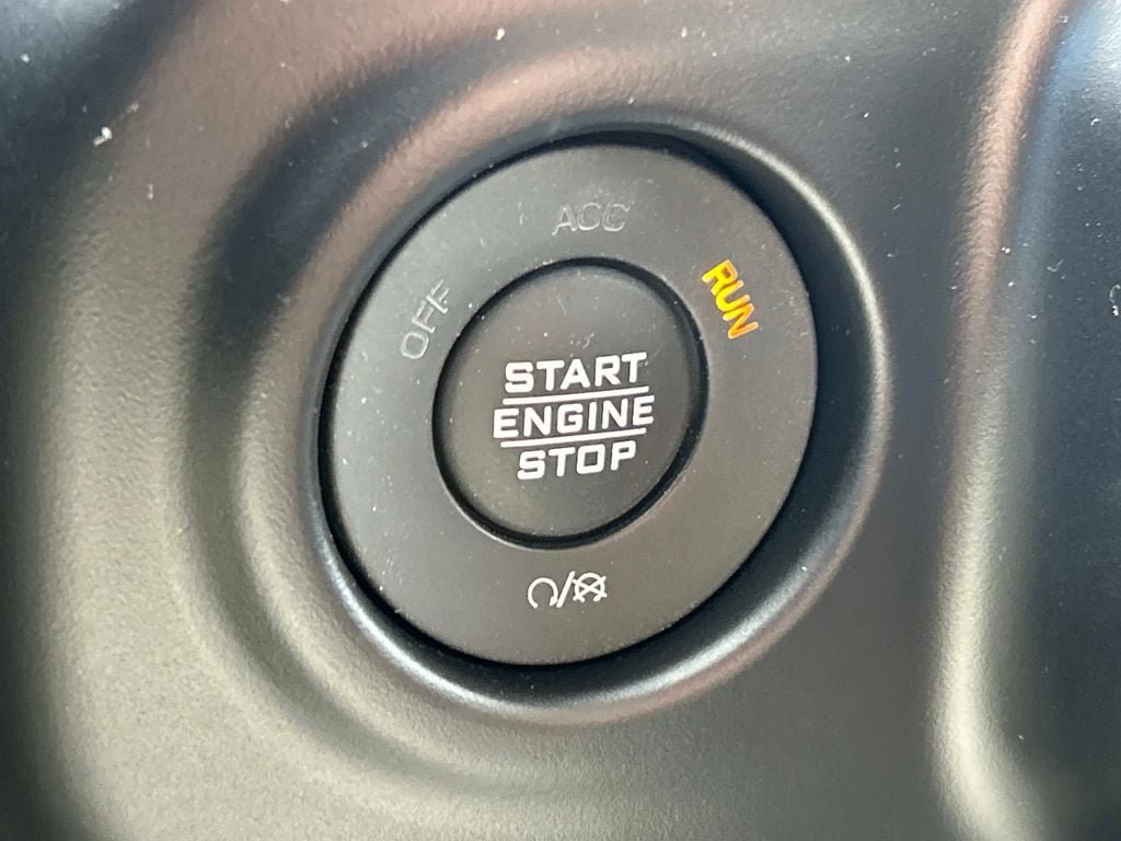 Used 2021 Jeep Wrangler Sport AWD/4WD image 22