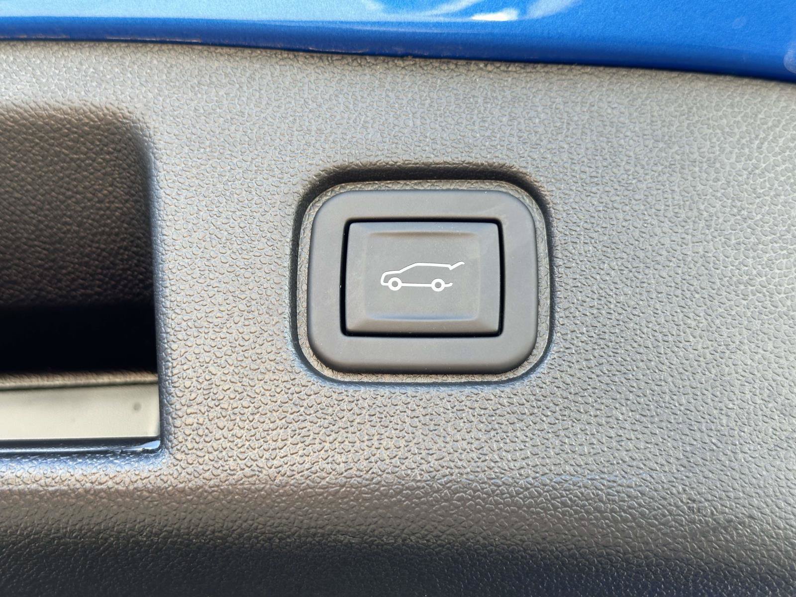 Used 2024 Chevrolet Blazer EV LT AWD/4WD image 26