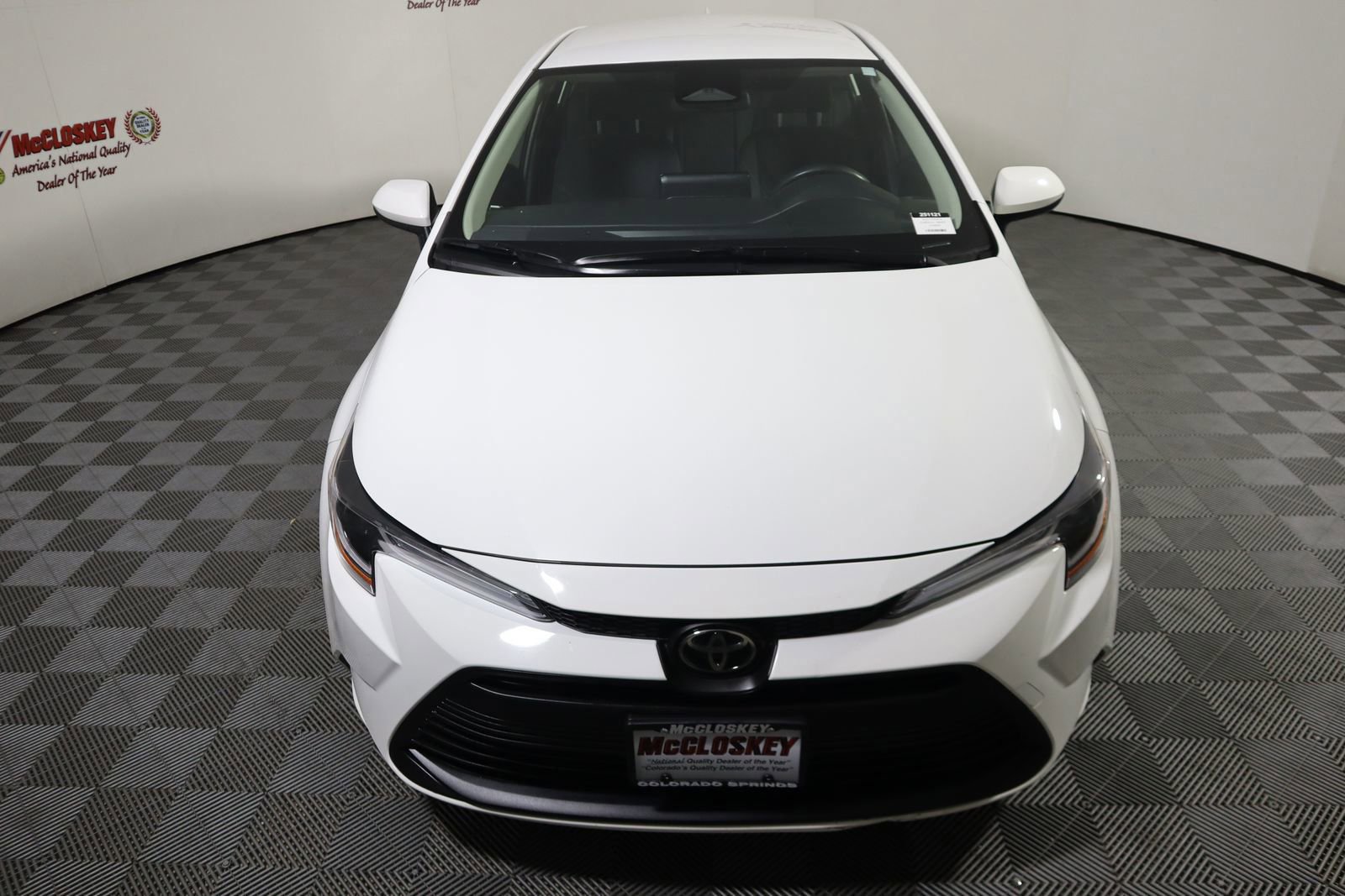 Used 2023 Toyota Corolla LE image 20