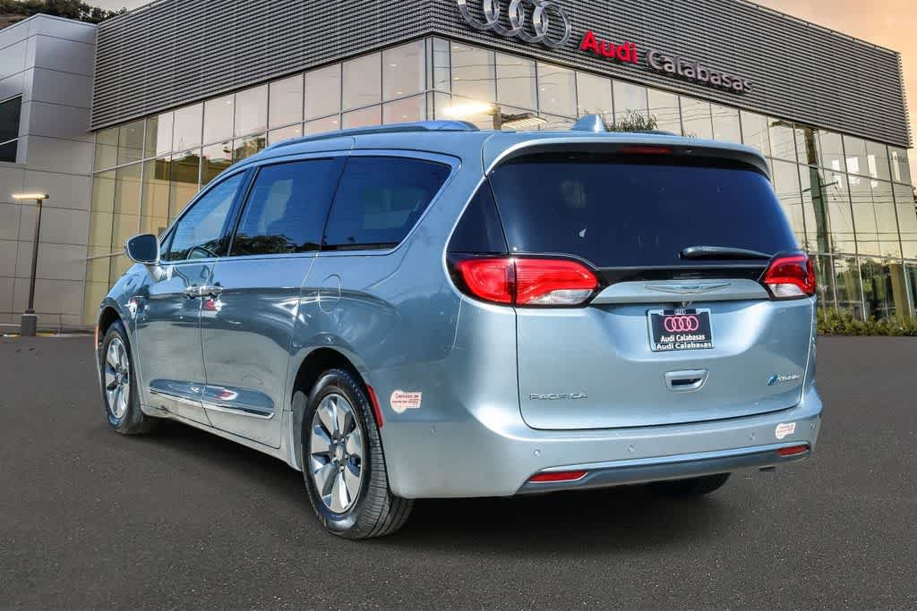 Used 2019 Chrysler Pacifica Limited w/ Advanced Safetytec Group FWD image 2