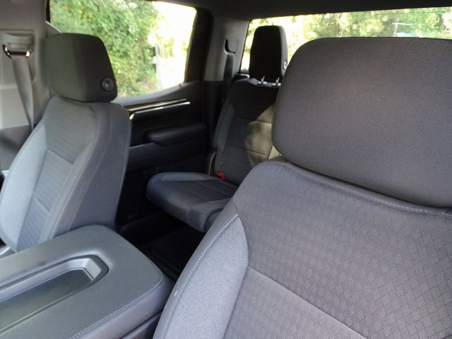 Used 2023 Chevrolet Silverado 1500 LT image 16