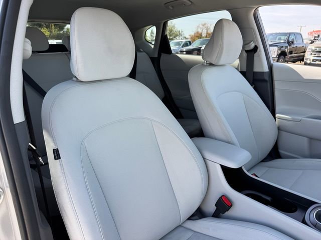 Used 2025 Hyundai Kona SEL image 19