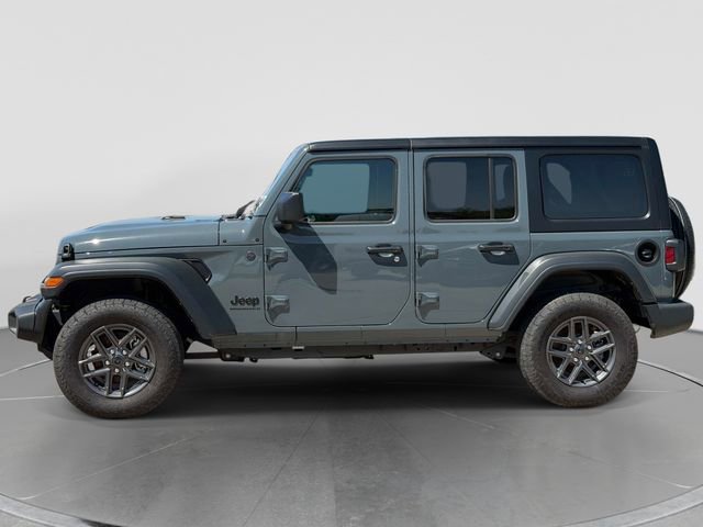 Used 2025 Jeep Wrangler Sport S image 7