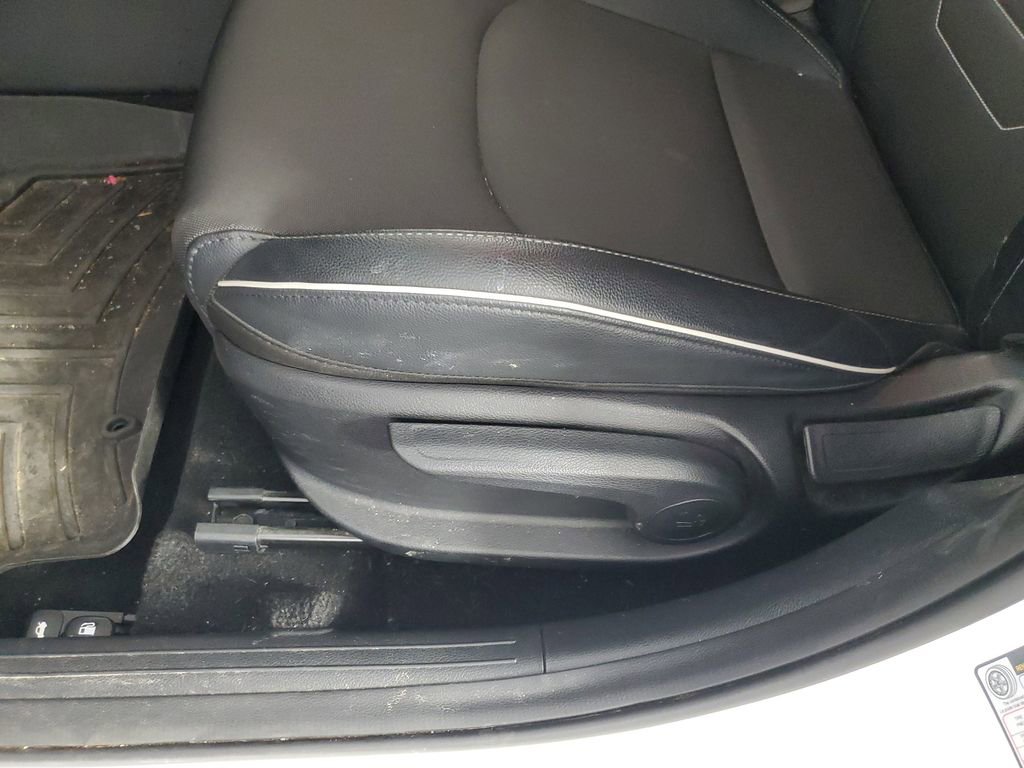 Used 2021 Kia Forte GT-Line FWD image 29