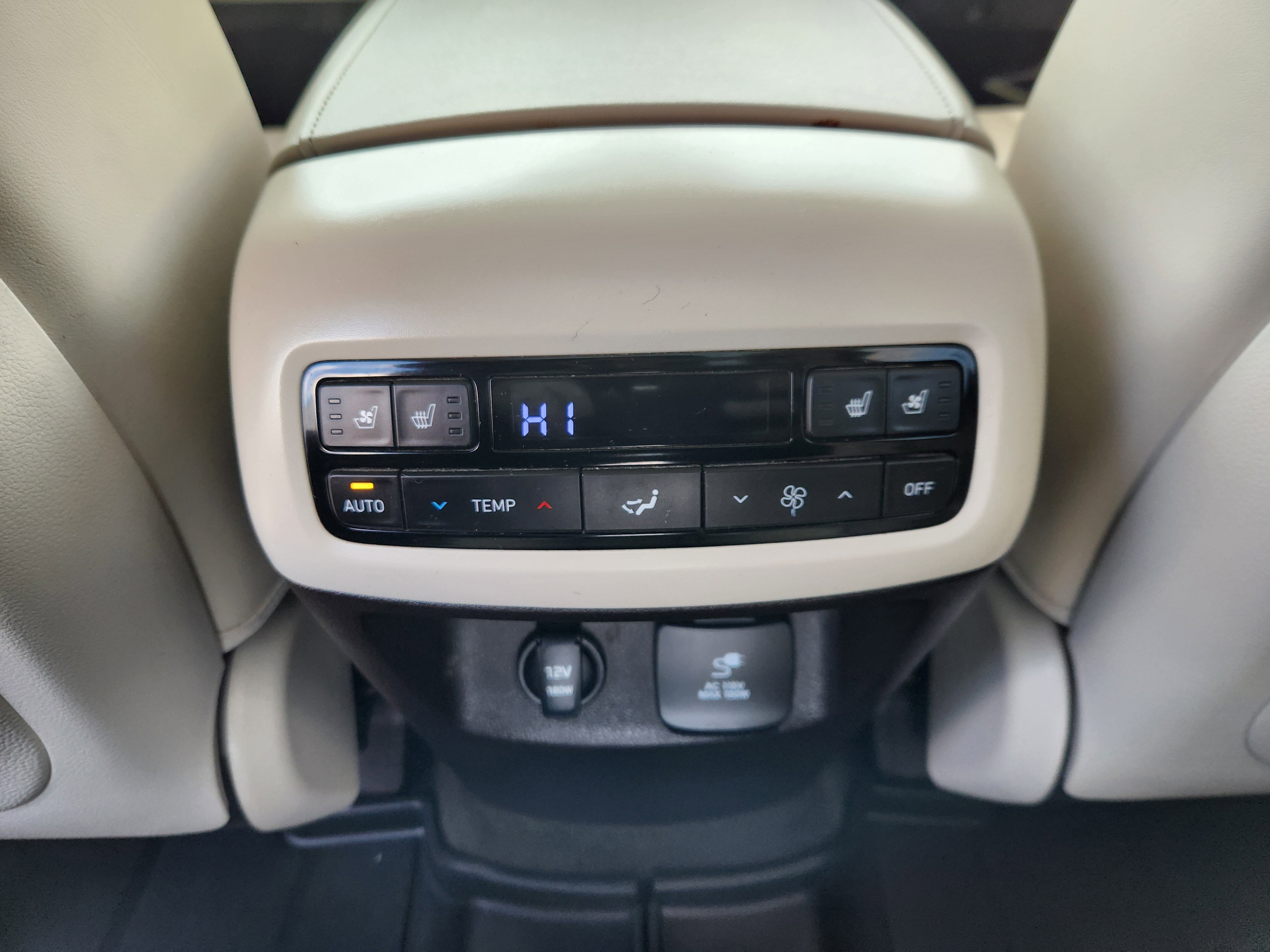 Used 2020 Hyundai Palisade Limited image 24