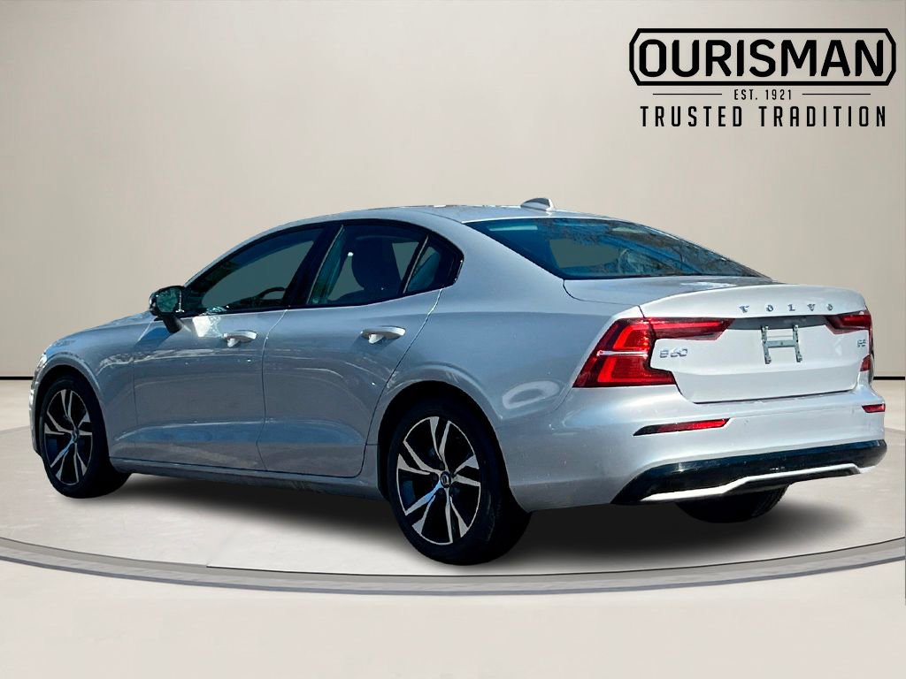 Used 2024 Volvo S60 B5 Core image 4