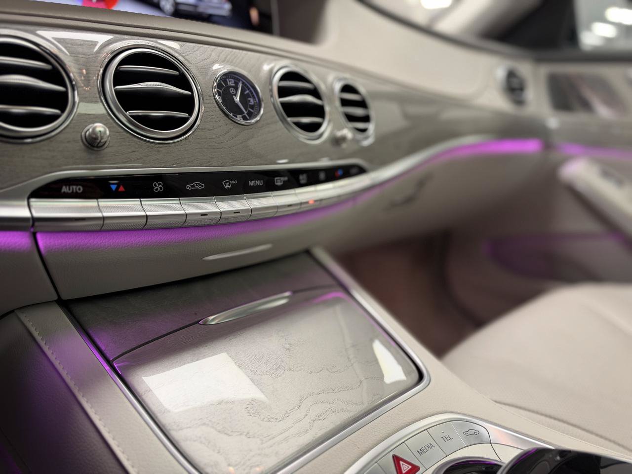 Used 2017 Mercedes-Benz S 550 Sedan image 21