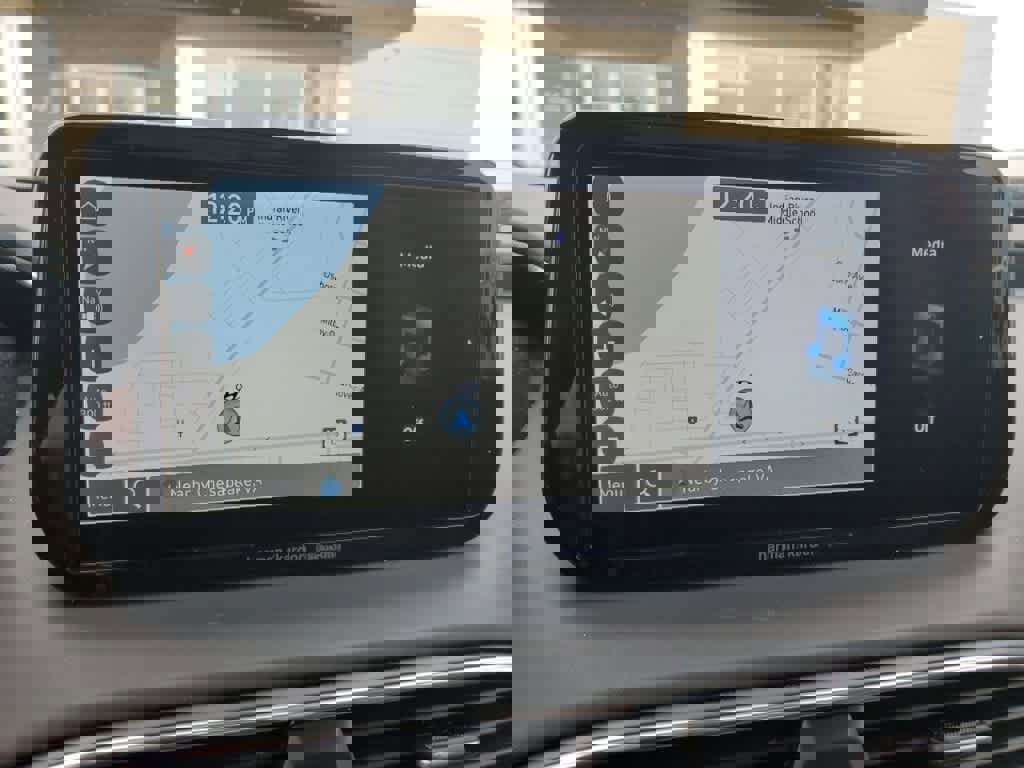 Used 2023 Hyundai Santa Fe Limited image 5