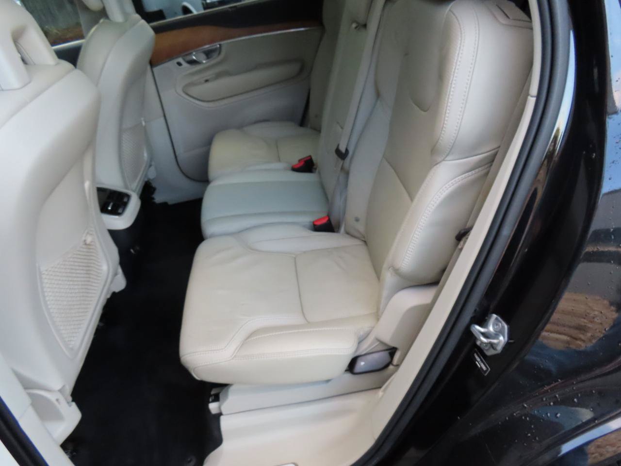 Used 2018 Volvo XC90 T6 Inscription w/ Convenience Package AWD/4WD image 12