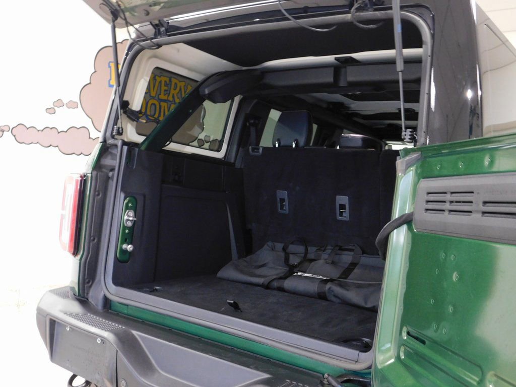 Used 2024 Ford Bronco Badlands image 85
