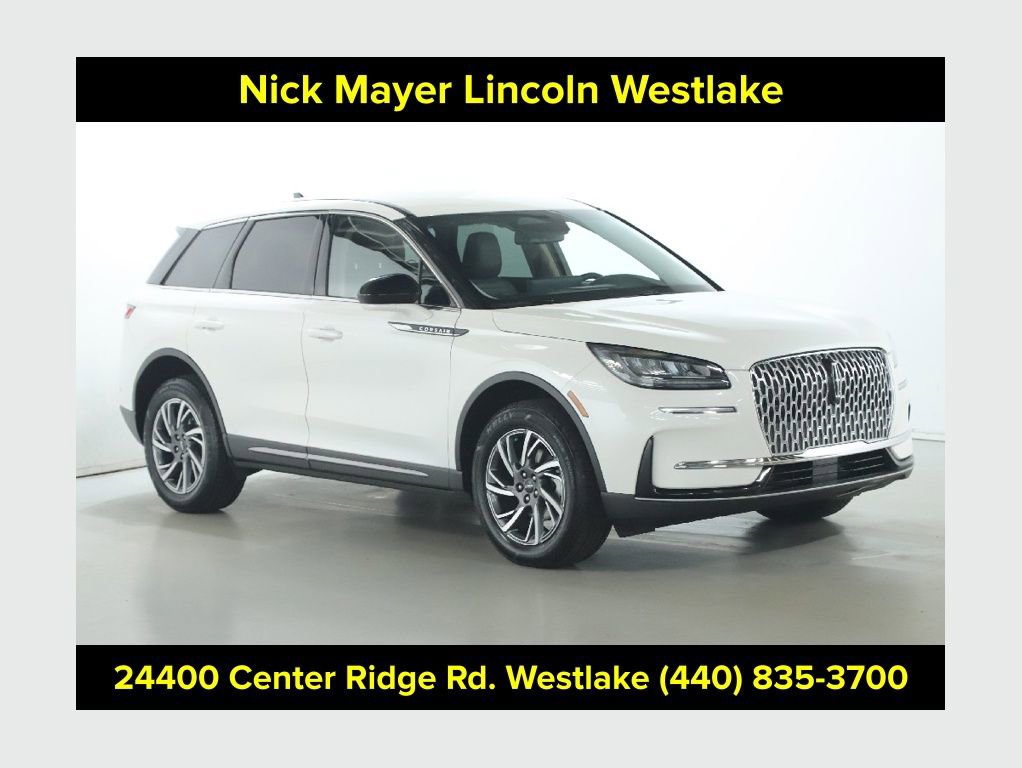 Certified 2023 Lincoln Corsair AWD image 1