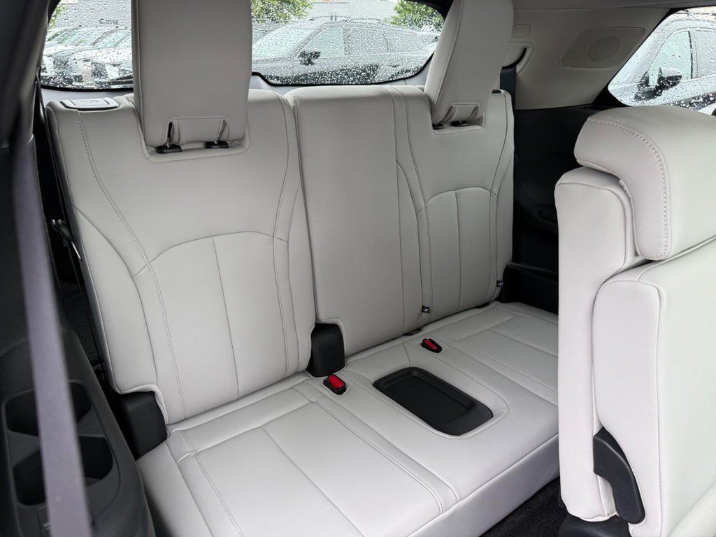 New 2027 INFINITI QX60 Luxe AWD/4WD image 5