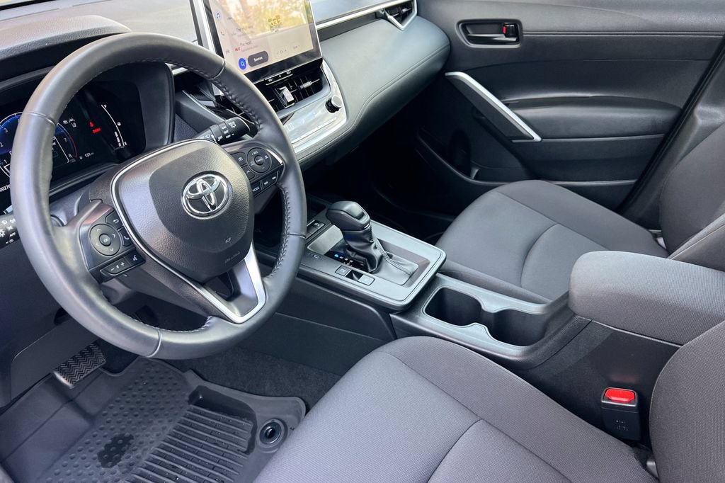 Certified 2026 Toyota Corolla Cross LE w/ Moonroof Package FWD image 13