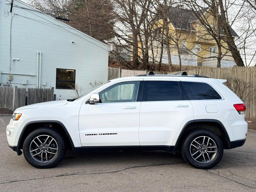 Used 2019 Jeep Grand Cherokee Limited image 3