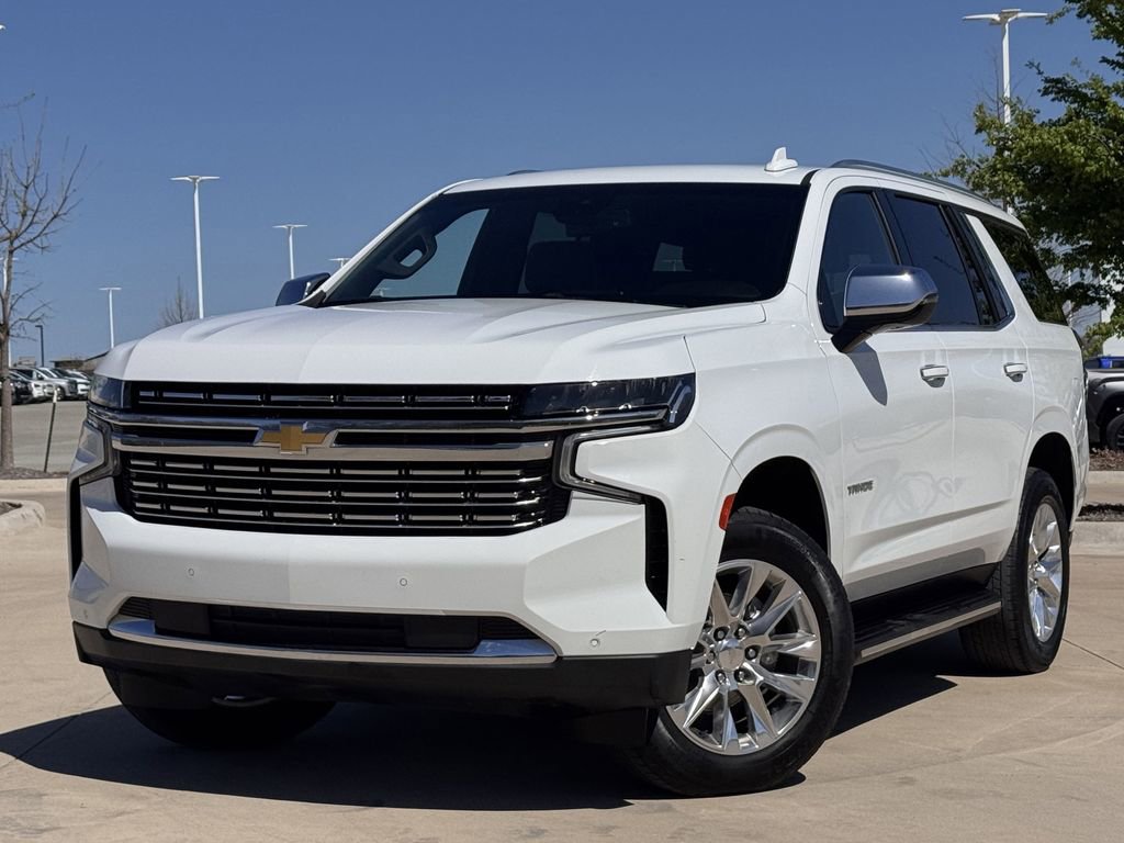 Used 2024 Chevrolet Tahoe Premier RWD image 2