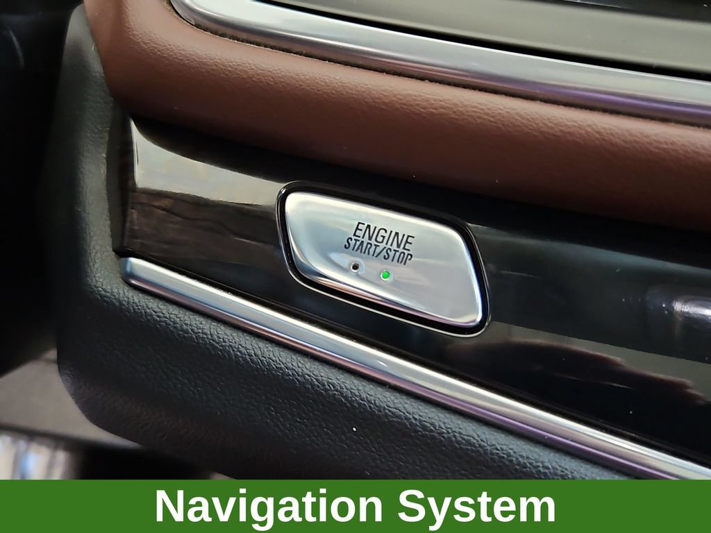 Used 2020 Buick Enclave Avenir w/ Avenir Technology Package AWD/4WD image 17