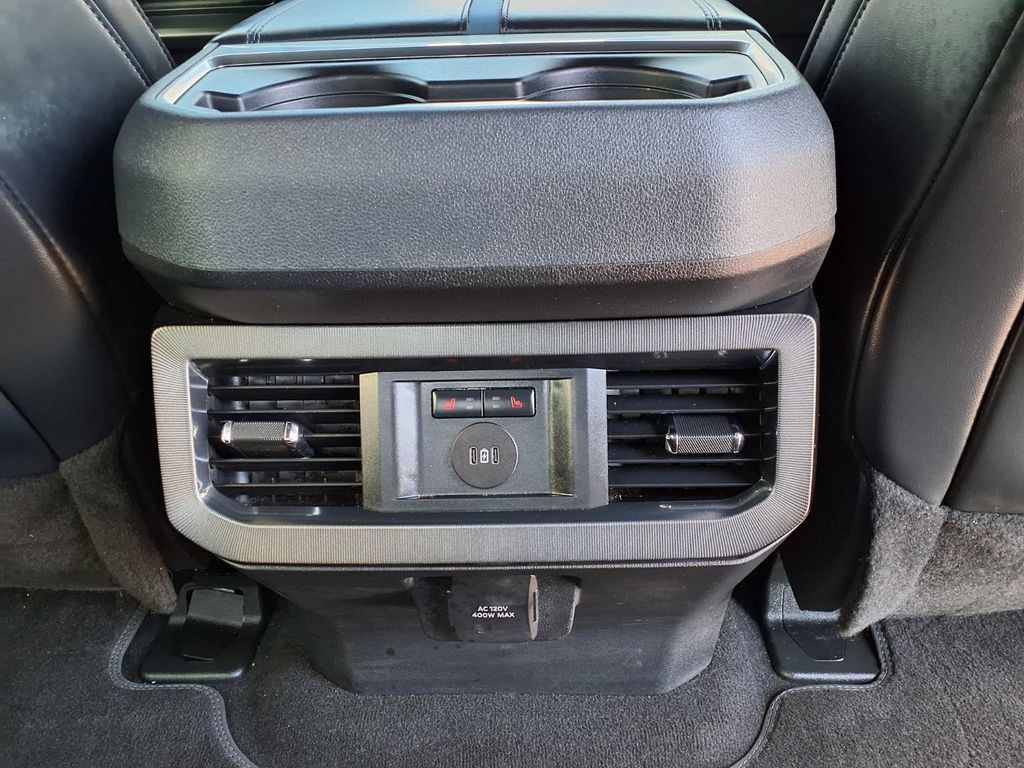 Used 2025 Ford F350 Platinum w/ FX4 Off-Road Package AWD/4WD image 18