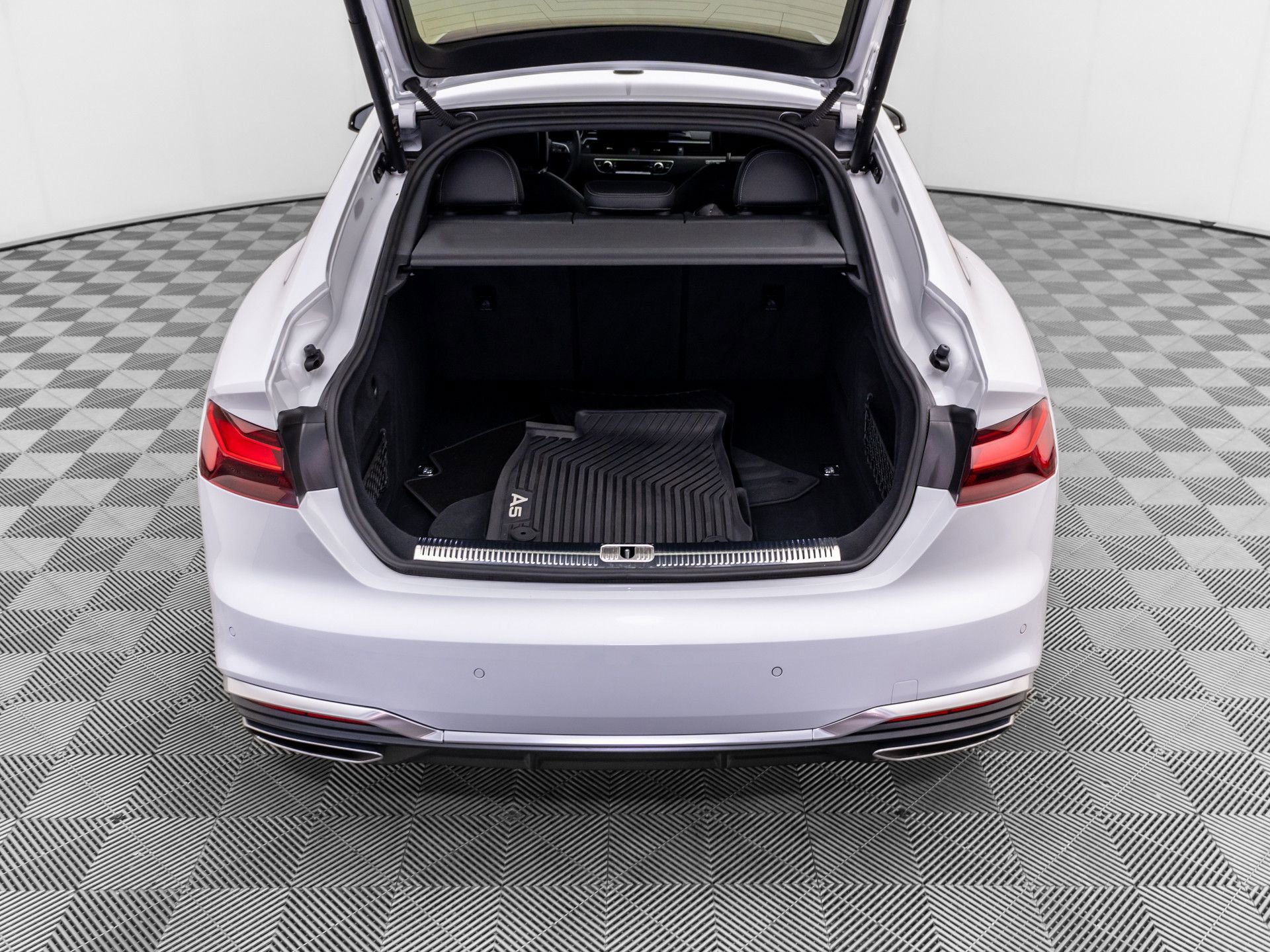 Used 2023 Audi A5 2.0T Premium Plus AWD/4WD image 34