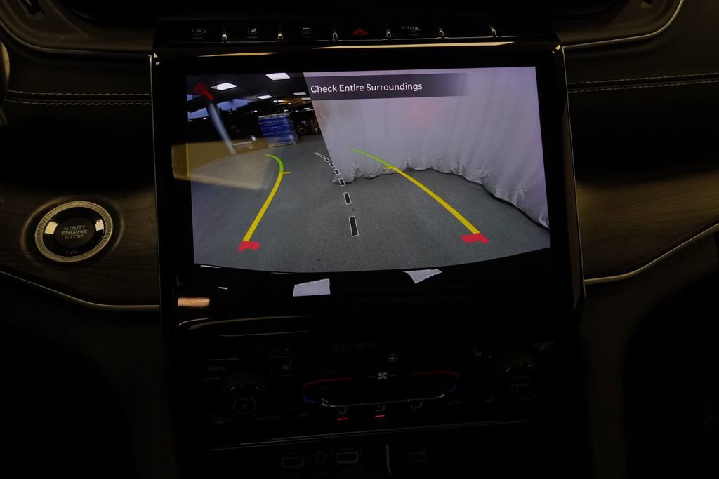 Used 2022 Jeep Grand Cherokee L Limited image 37