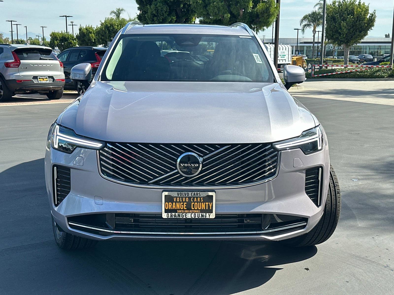 New 2026 Volvo XC90 T8 Plus image 2