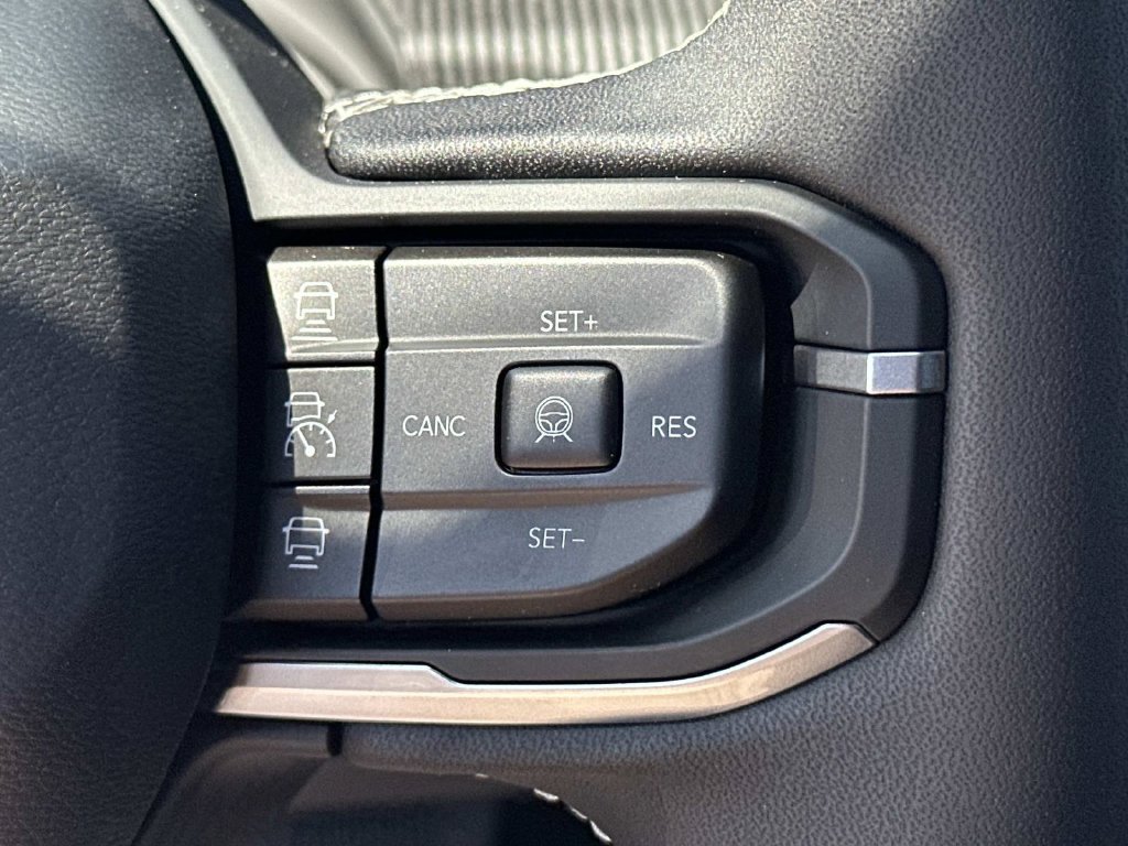 New 2026 Jeep Cherokee Overland AWD/4WD image 27