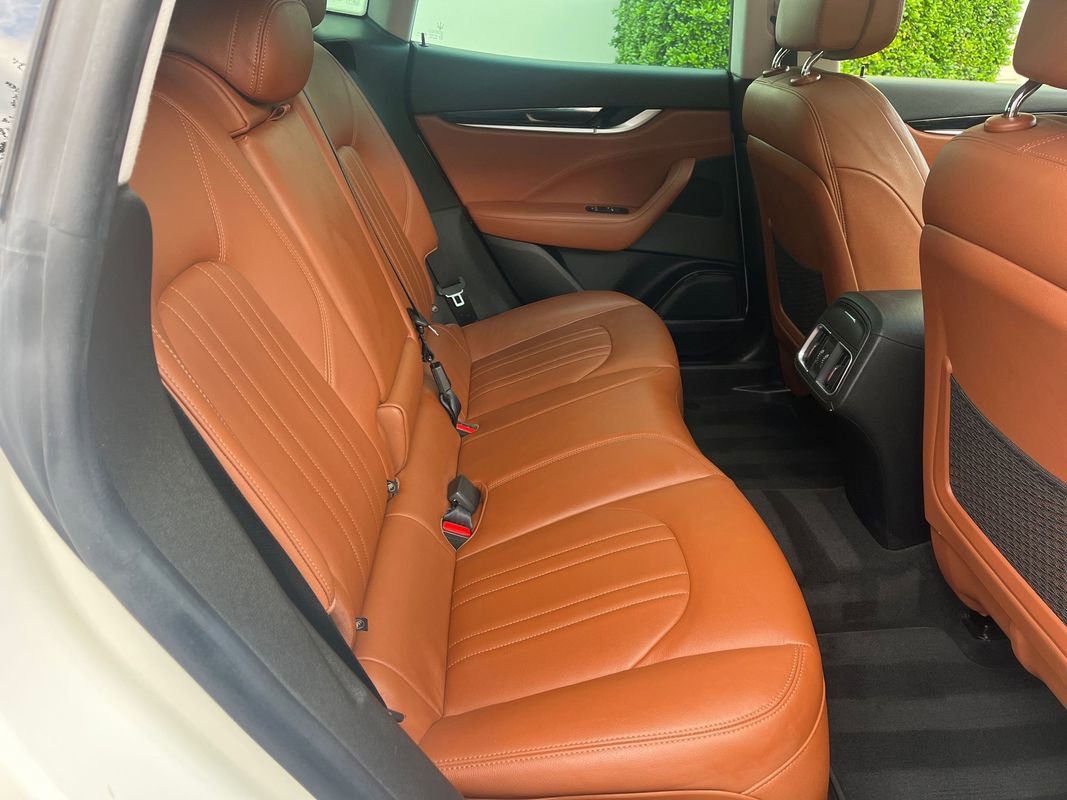 Used 2019 Maserati Levante S AWD/4WD image 19