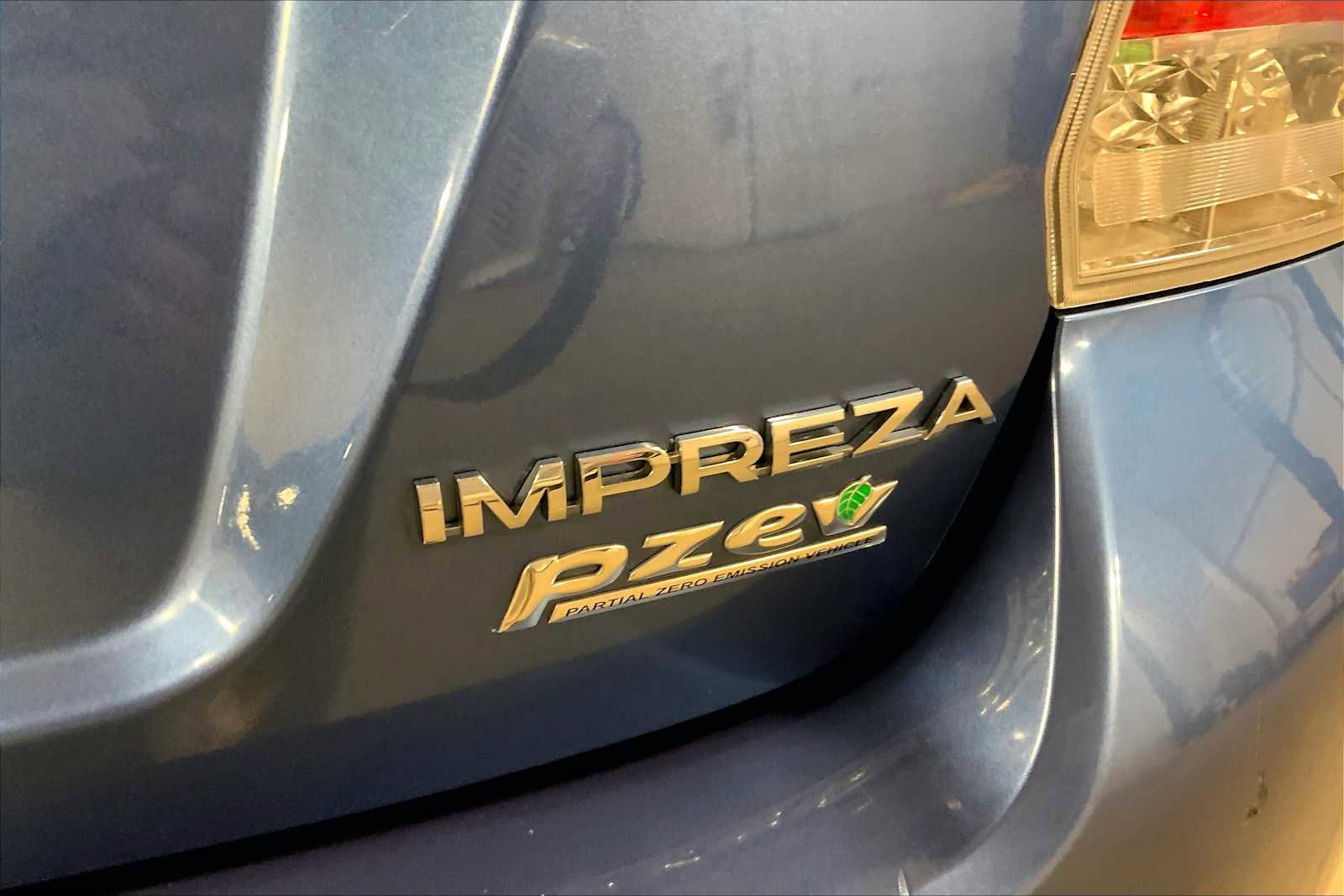 Used 2015 Subaru Impreza 2.0i AWD/4WD image 10