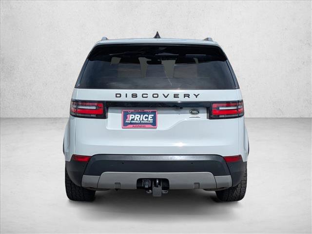 Used 2017 Land Rover Discovery HSE image 7