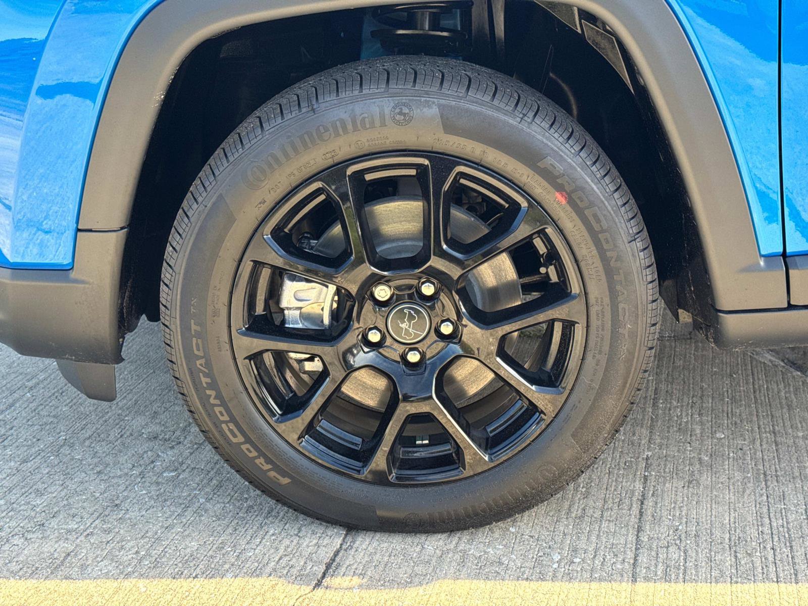 New 2026 Jeep Compass Latitude image 10