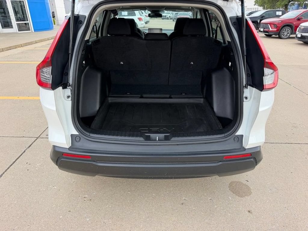 Used 2023 Honda CR-V EX image 4