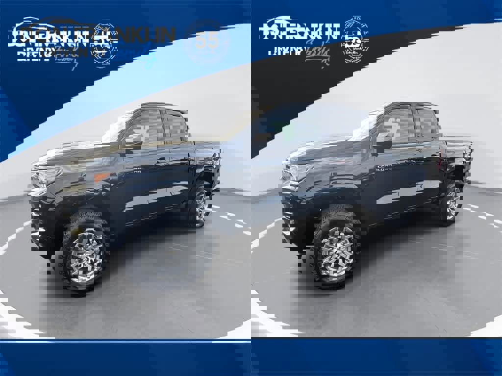 New 2025 Chevrolet Colorado LT image 1