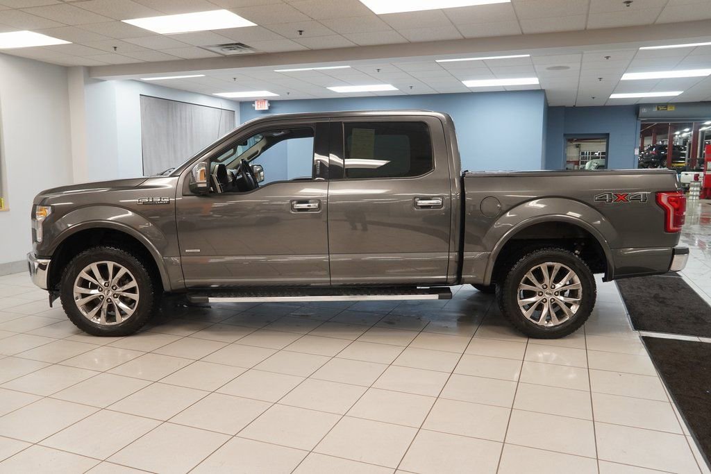 Used 2017 Ford F150 Lariat image 2