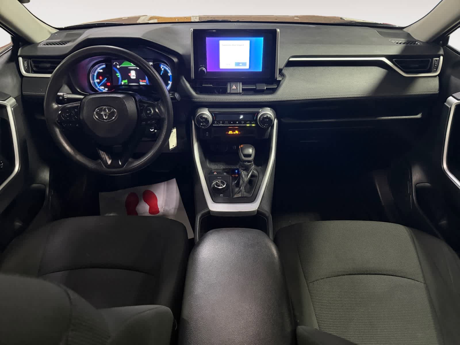 Used 2024 Toyota RAV4 LE AWD/4WD image 17