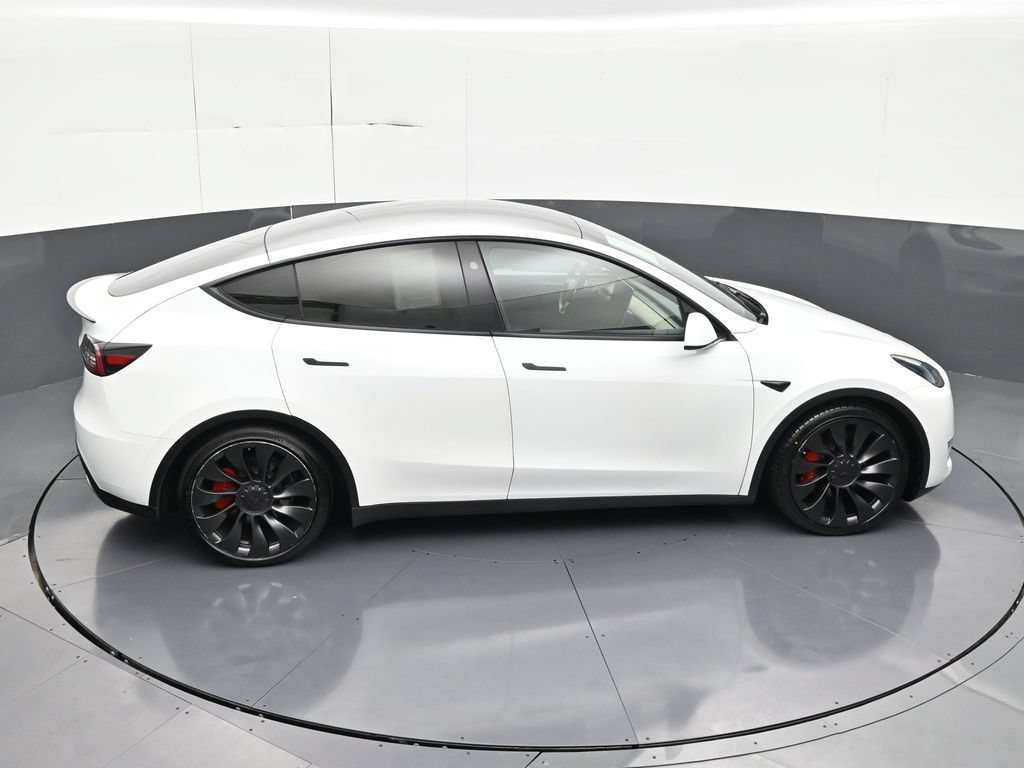 Used 2023 Tesla Model Y Performance AWD/4WD image 17