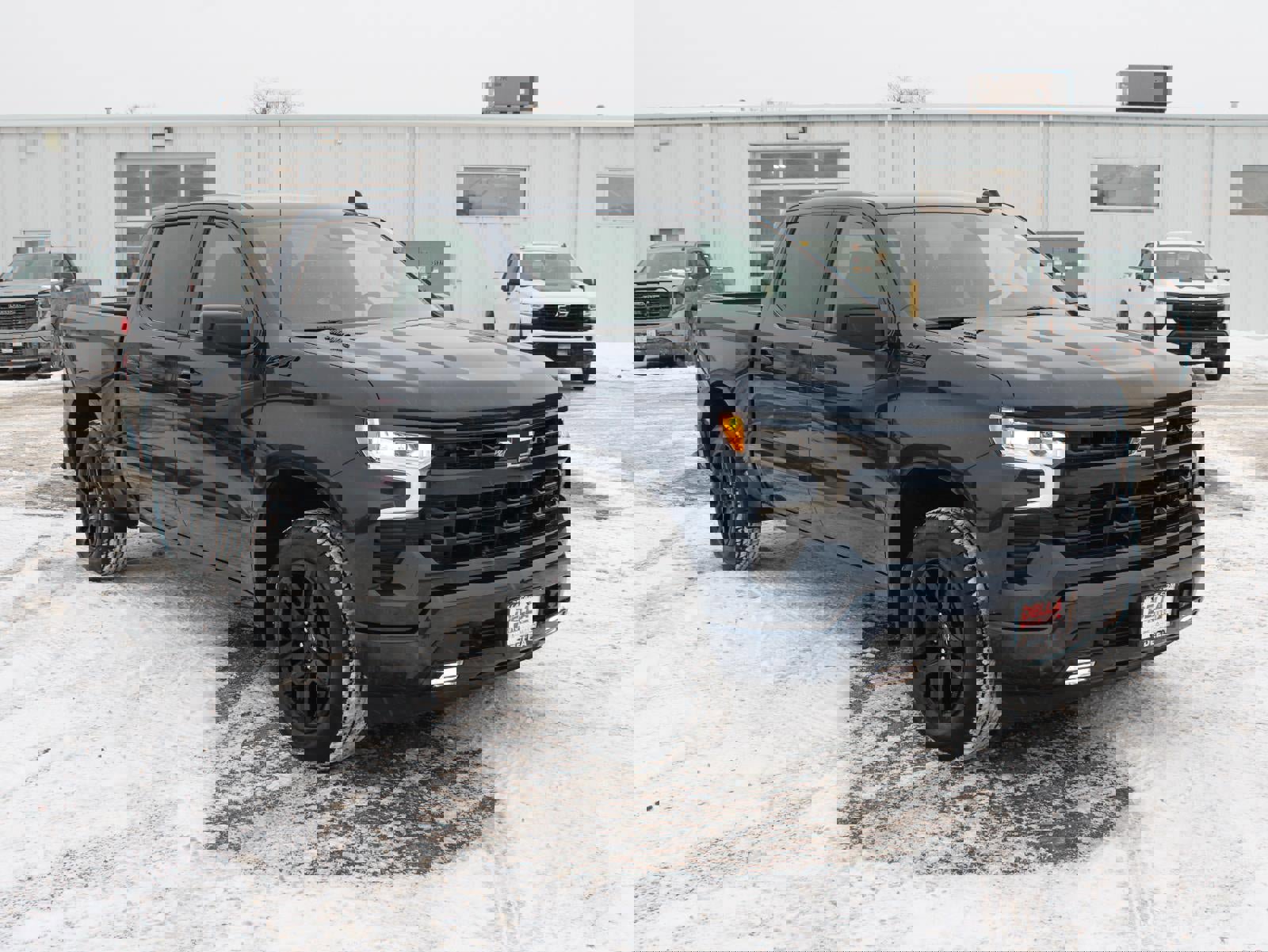 Used 2023 Chevrolet Silverado 1500 RST image 3