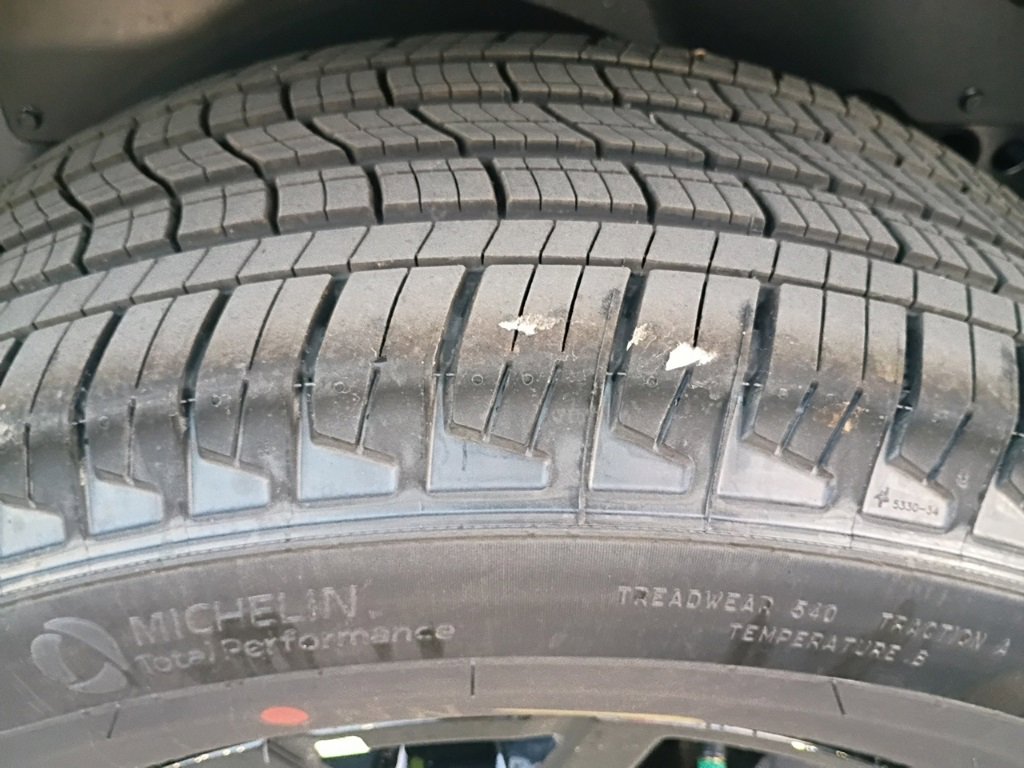 New 2026 Nissan Frontier SV w/ Tow Package image 28