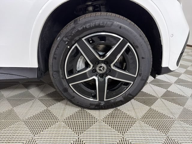 New 2026 Mercedes-Benz GLC 300 4MATIC image 9