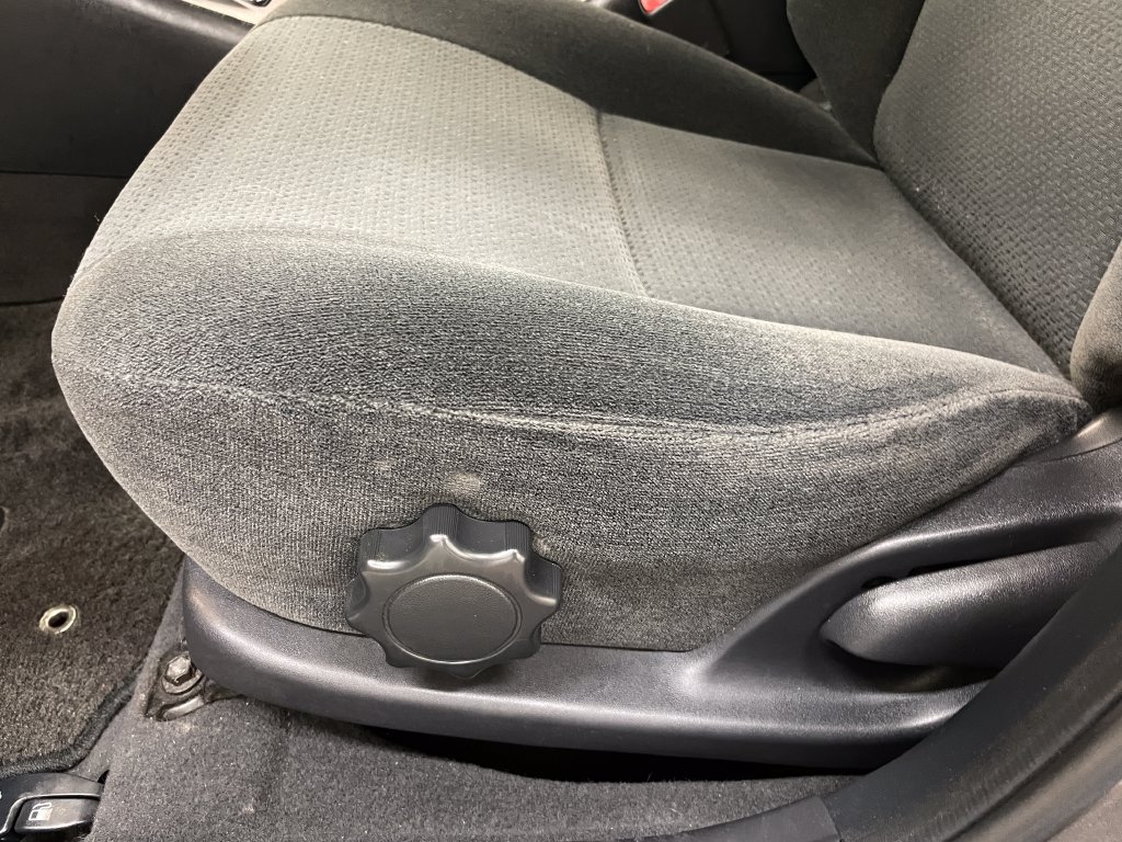 Used 2004 Toyota Corolla CE FWD image 19