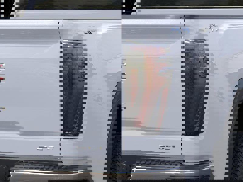 New 2026 GMC Sierra 2500 SLT w/ SLT Convenience Package image 11