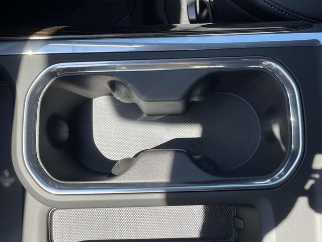 New 2026 GMC Sierra 1500 Elevation w/ Elevation Premium Package image 18