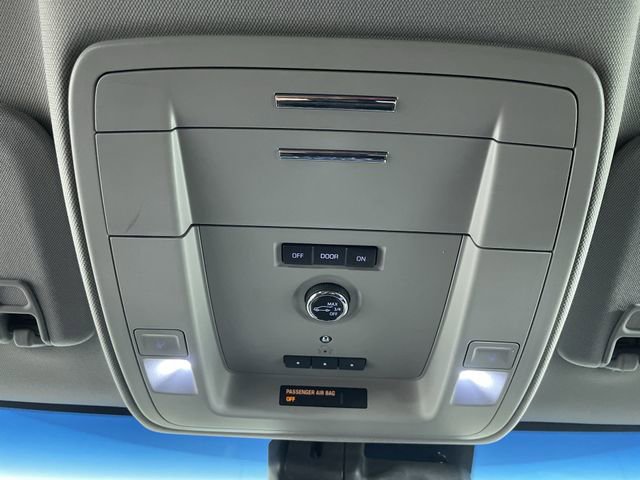 Used 2019 GMC Yukon SLT image 24