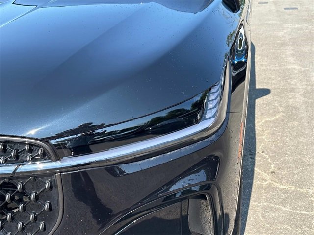 New 2025 Lincoln Nautilus Reserve w/ Jet Appearance Package image 10