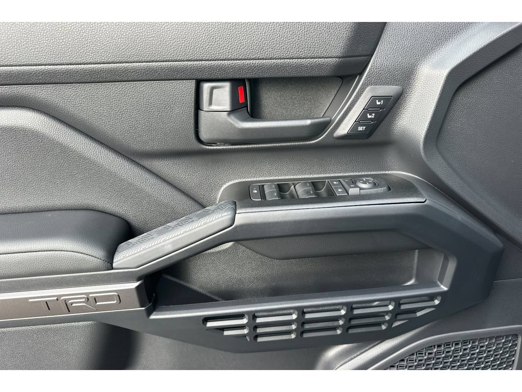 New 2026 Toyota 4Runner TRD Off-Road Premium AWD/4WD image 11