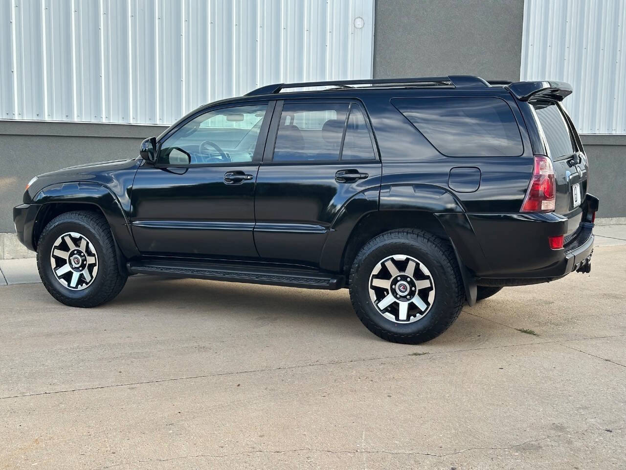 Used 2003 Toyota 4Runner SR5 image 11