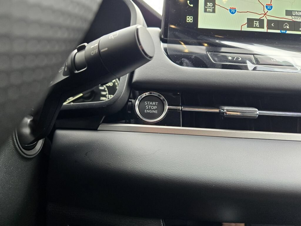 New 2026 Mitsubishi Outlander SE FWD image 20
