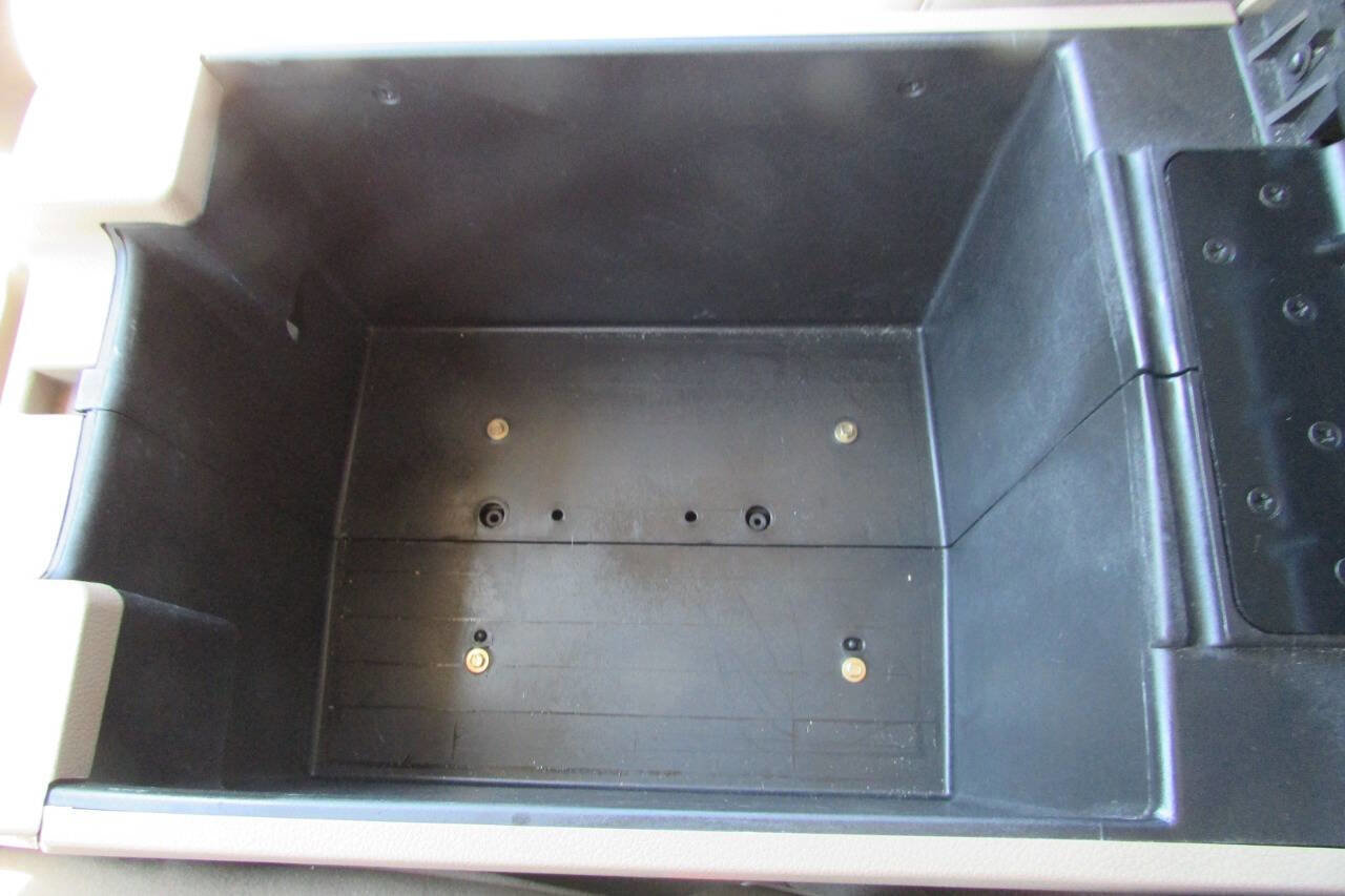 Used 2003 Ford Expedition Eddie Bauer image 43